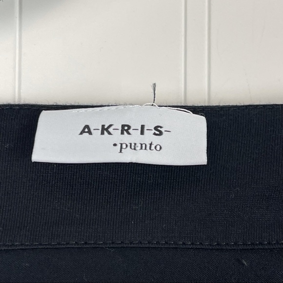 AKRIS PUNTO Square Neck Jersey Knit Top Black - Picture 6 of 6